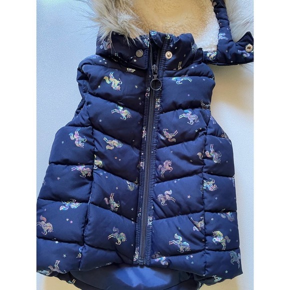 H&M Navy Blue Unicorn Puffer Vest, Size 2-4Y 🗣LAST CHANCE🗣 - Picture 3 of 4